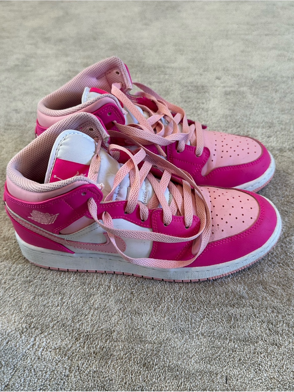 Nike Pink and Light Pink Women's Athletic Shoes